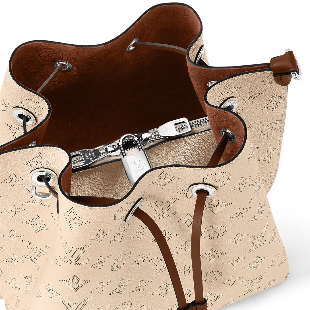 Louis Vuitton Muria Bucket Bag - Creme Beige