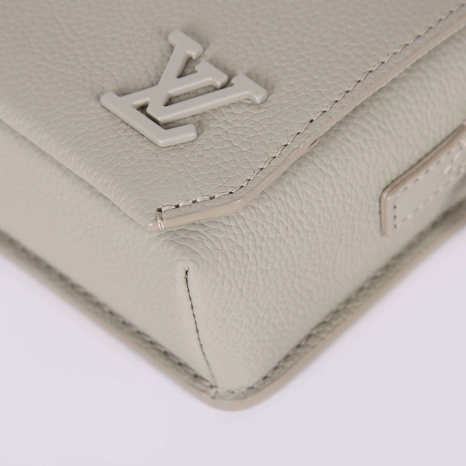 Louis Vuitton Fastline Wearable Wallet - Sage