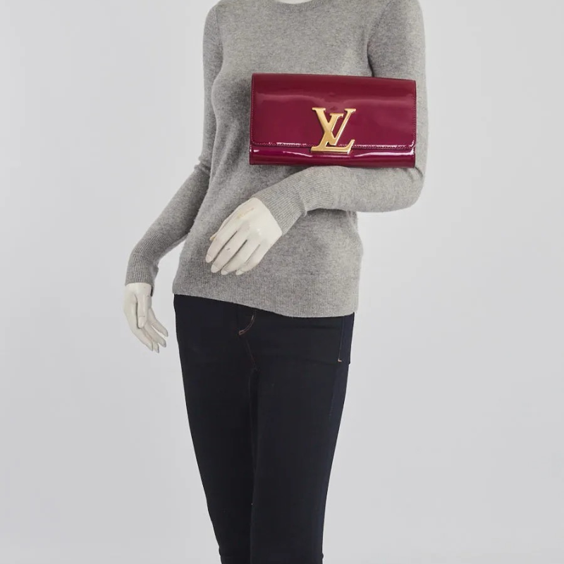 Louis Vuitton Vernis Patent Leather Louise Clutch - Wine Red