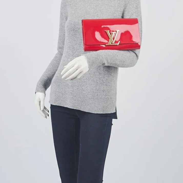 Louis Vuitton Vernis Louise Clutch Bag Wallet - Red