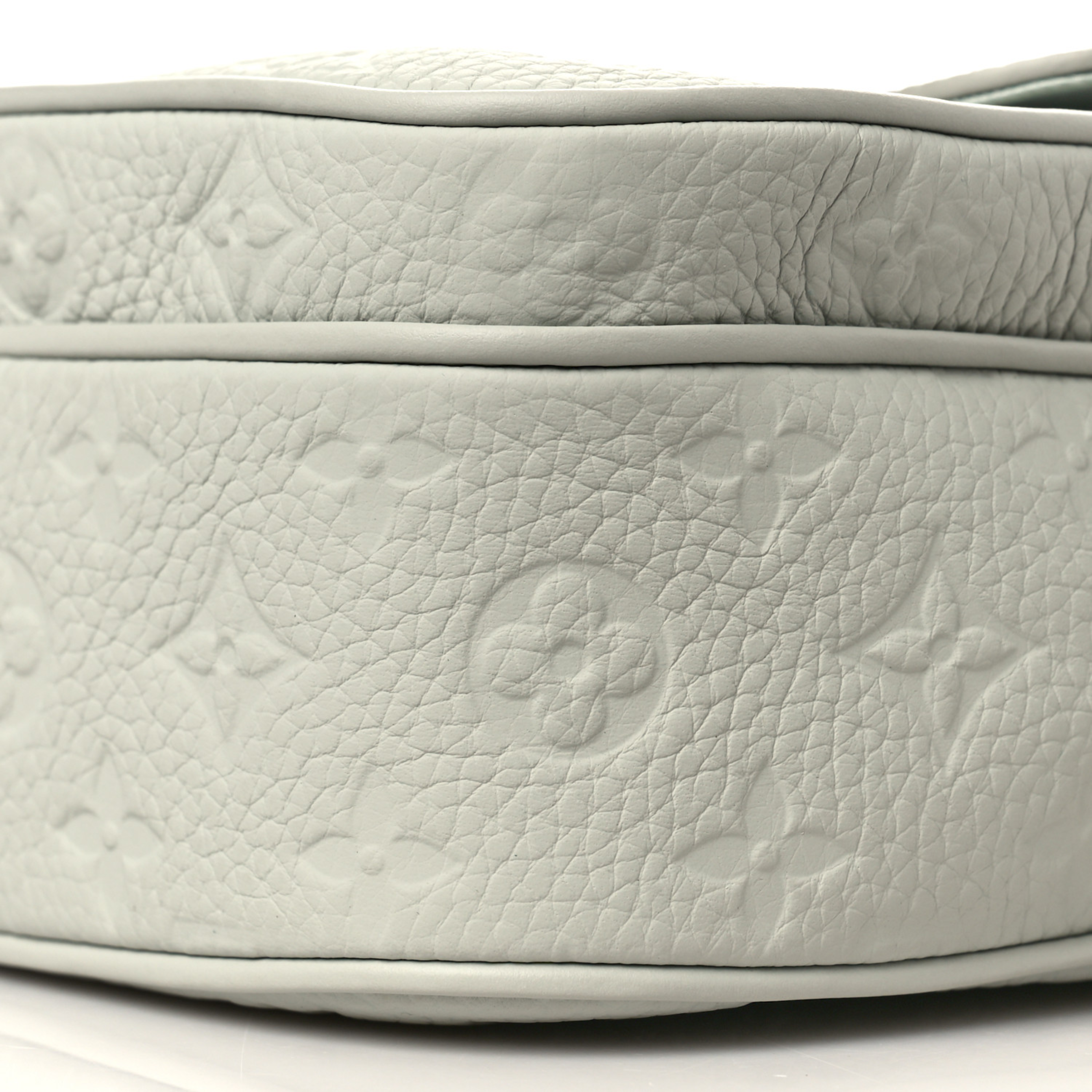 Louis Vuitton S Lock Messenger Shoulder Bag - Mineral Gray