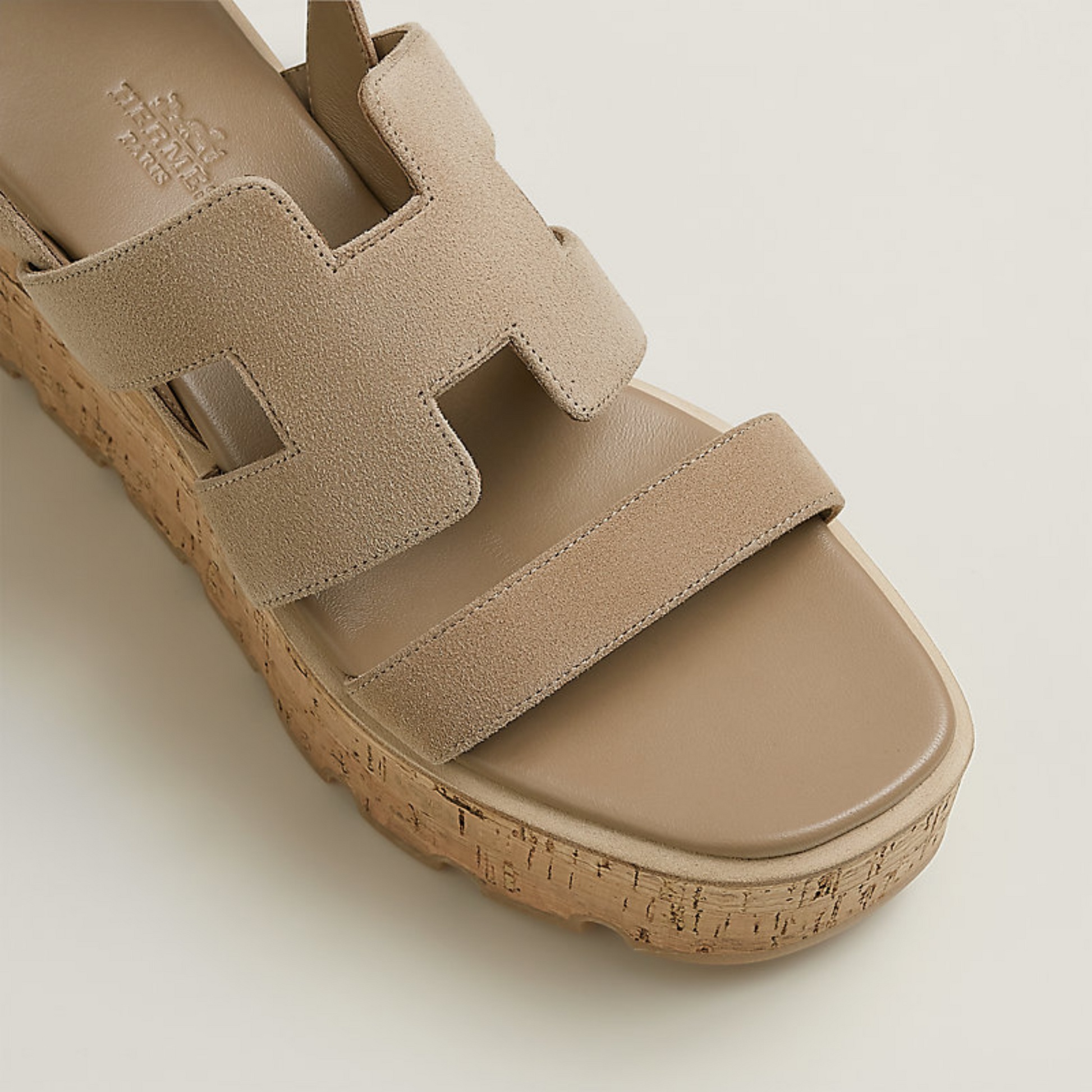 Hermes Havane 30 Suede Sandal - Beige