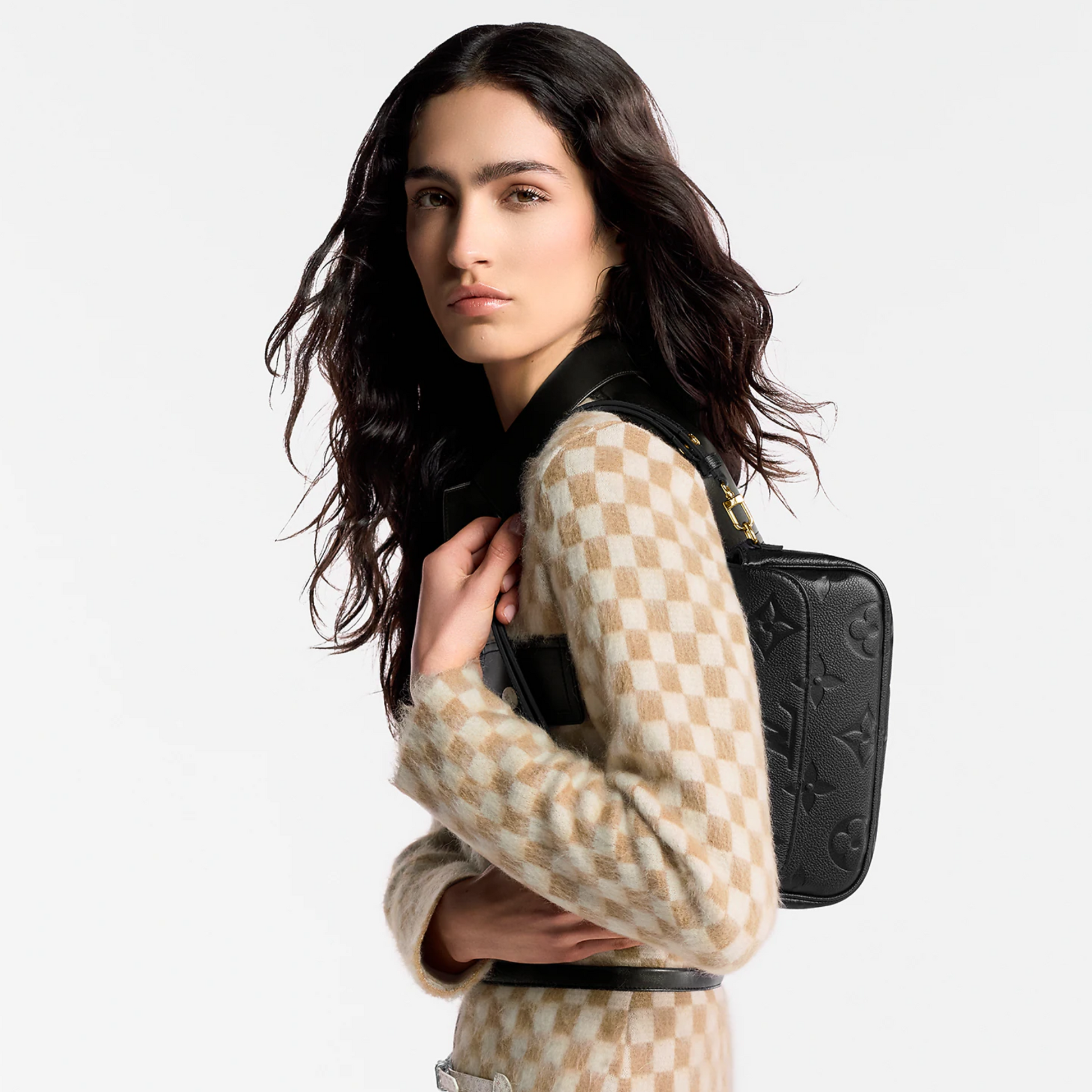 Louis Vuitton Wallet On Chain Ivy Clutch - Black