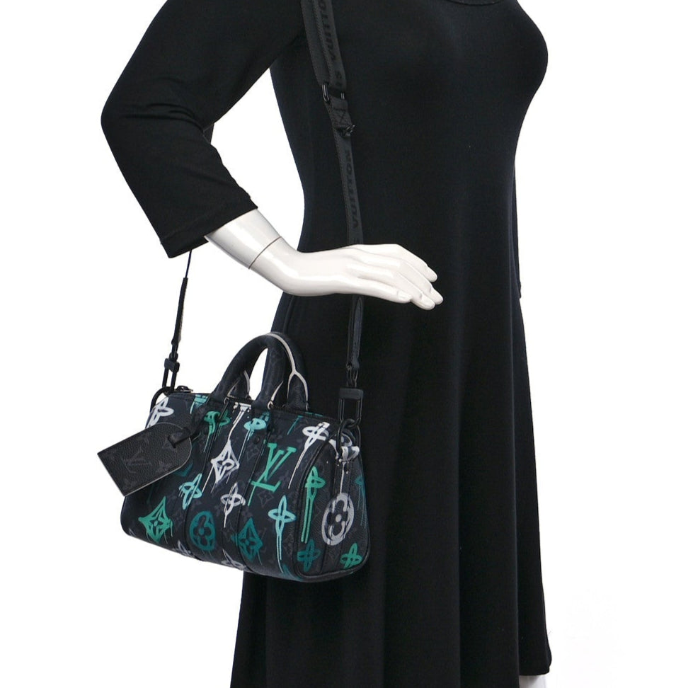 Louis Vuitton Monogram Eclipse Graffiti Keepall Bandoulière 25 Shoulder Bag - Green Lights