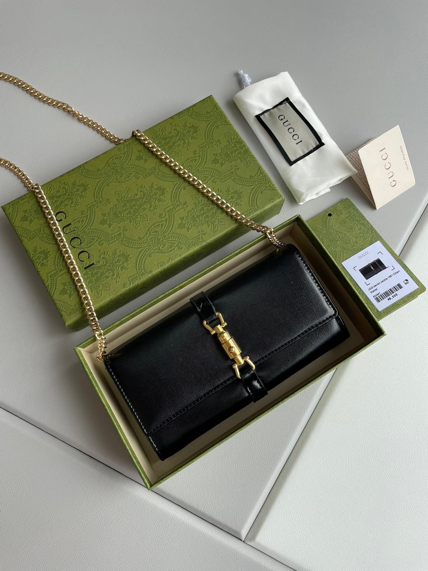 Gucci Jackie 1961 Leather Wallet on Chain – Black