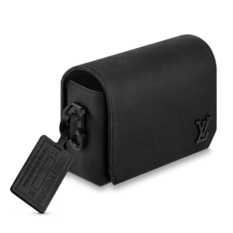 Louis Vuitton Fastline Wearable Wallet - Black