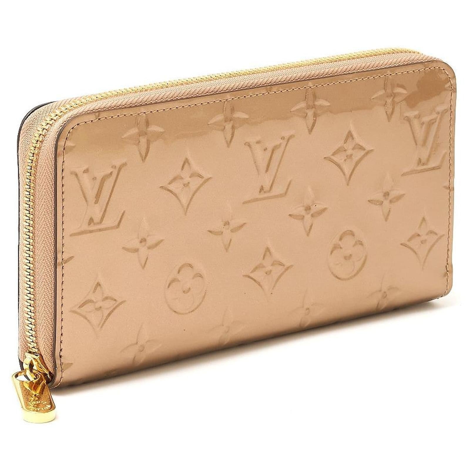 Louis Vuitton Monogram Vernis Zippy Wallet  - Beige