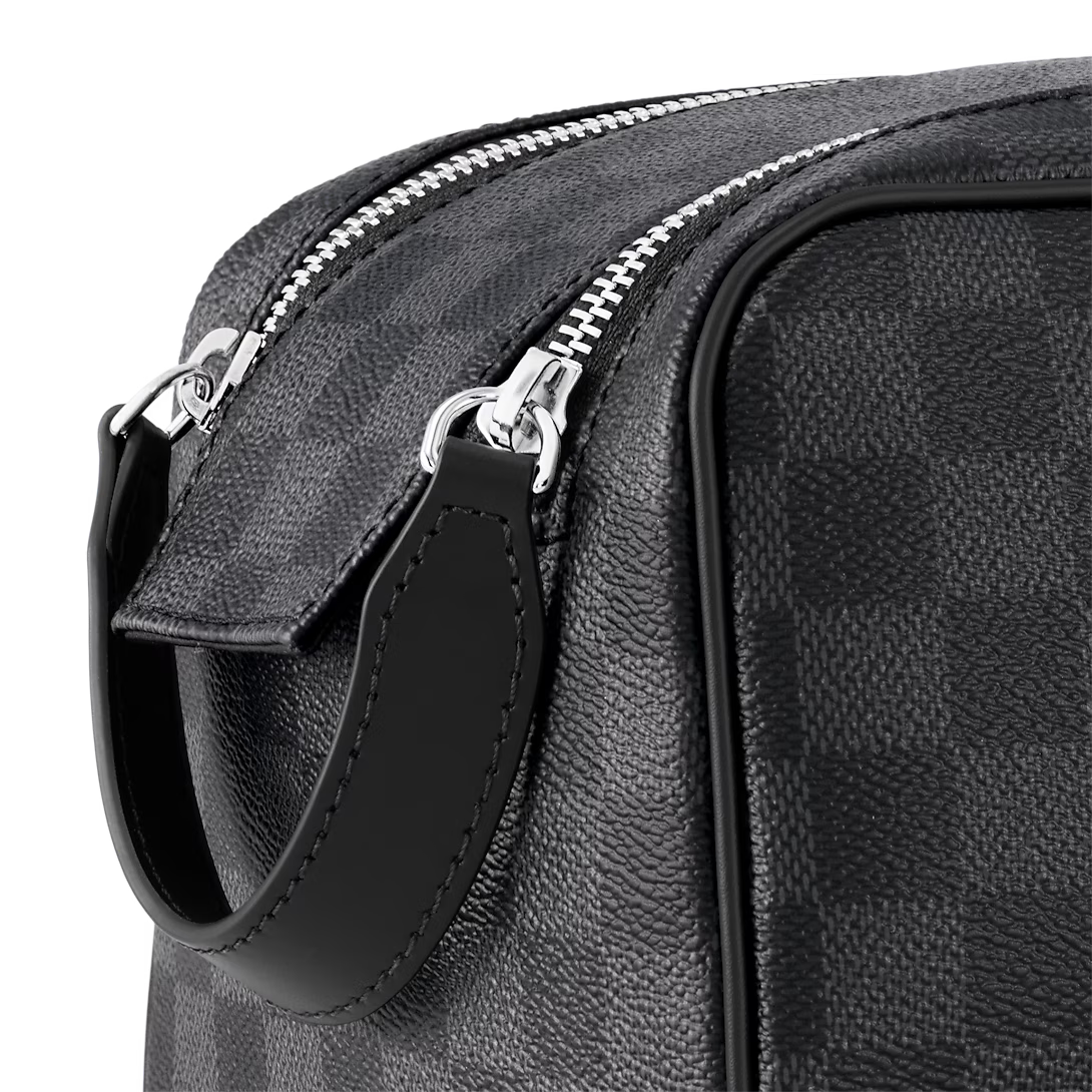 Louis Vuitton Dopp Kit Toilet Pouch - Damier Graphite