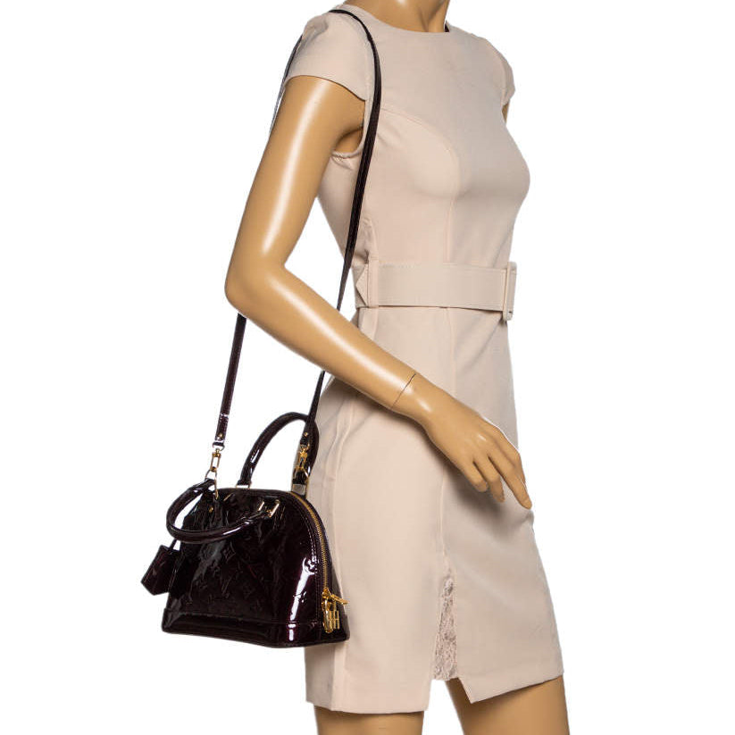 Louis Vuitton Vernis Alma BB Handbag - Amarante